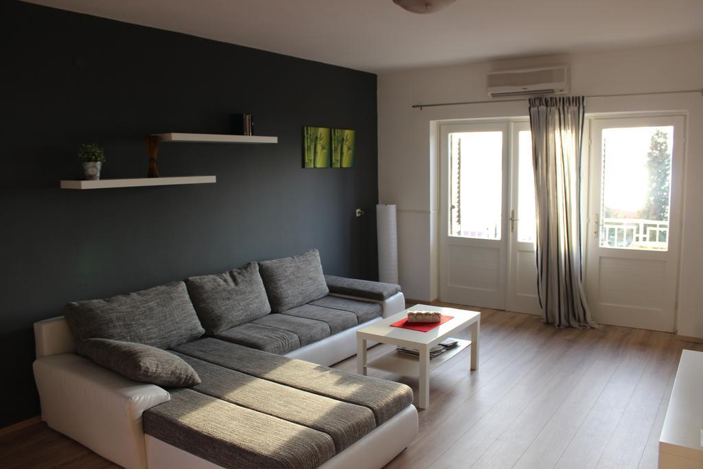 Sea View Nona Apartment Crikvenica Exterior photo