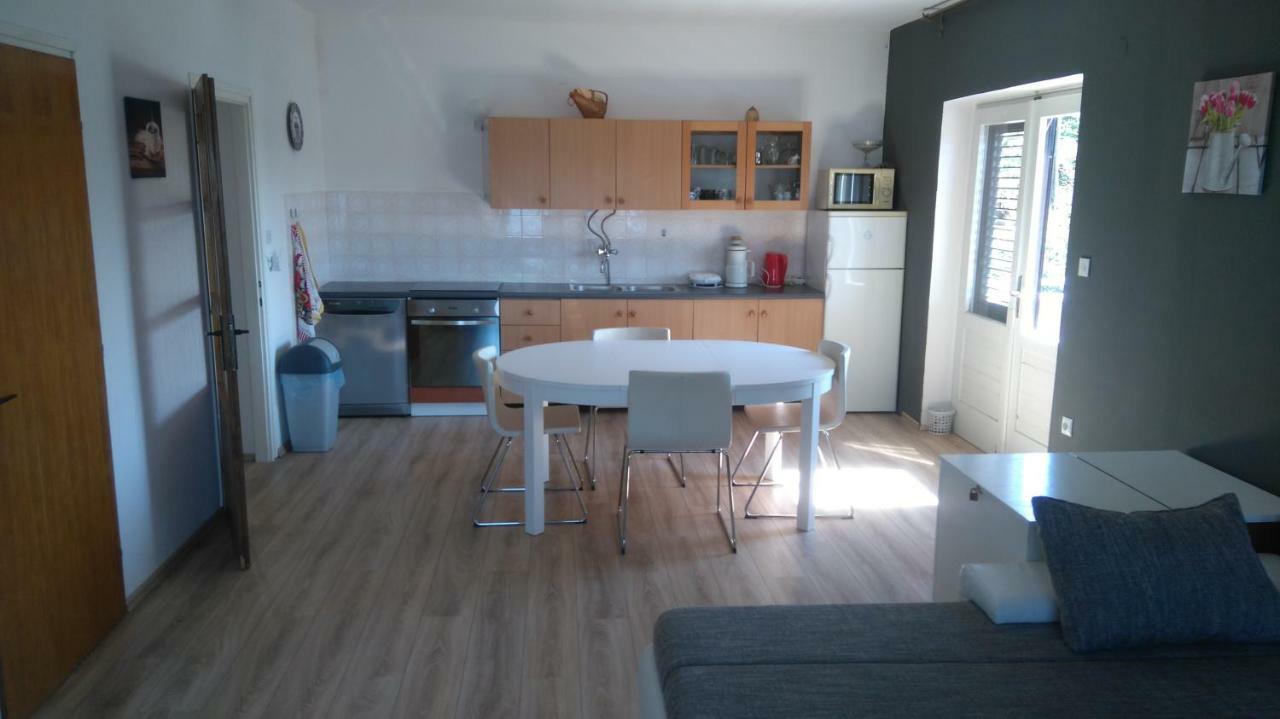 Sea View Nona Apartment Crikvenica Exterior photo